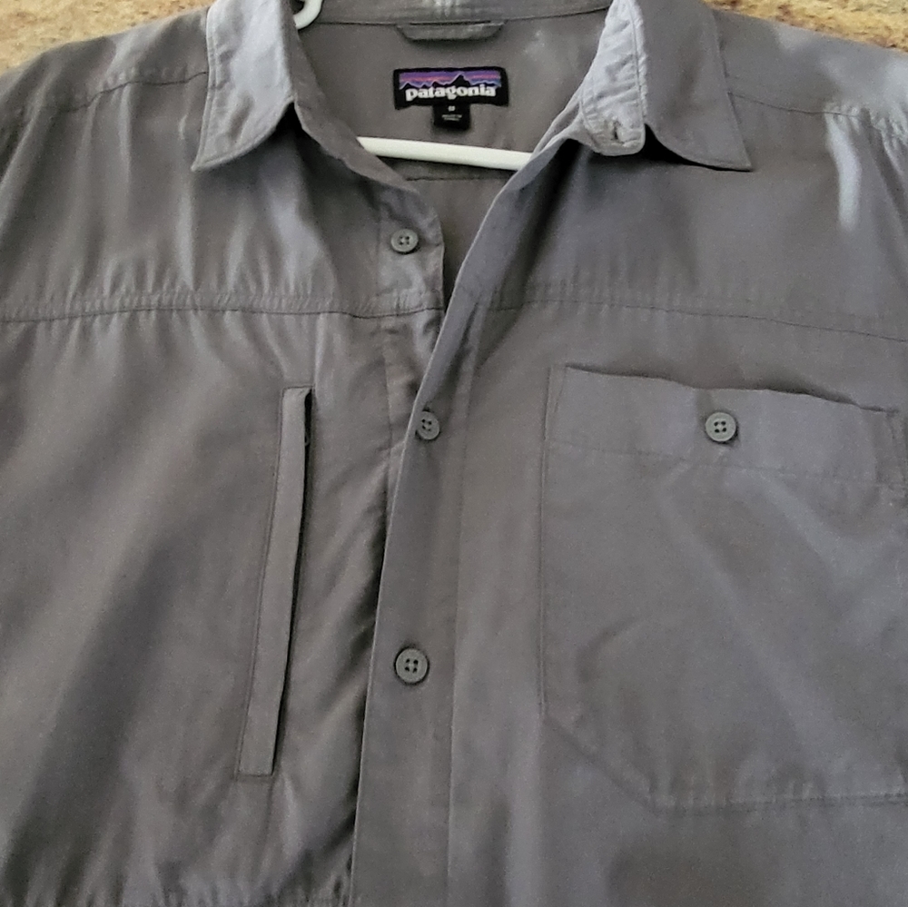 Shirts - Picture 3 of 7